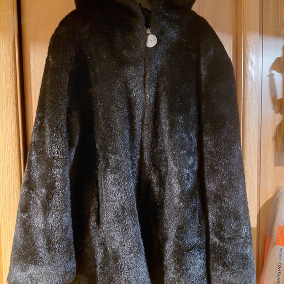 MENS BLACK PHAT FARM FAUX FUR COAT ATTACHED HOODZIPPER FRONT CLOSURE SZ LARGE